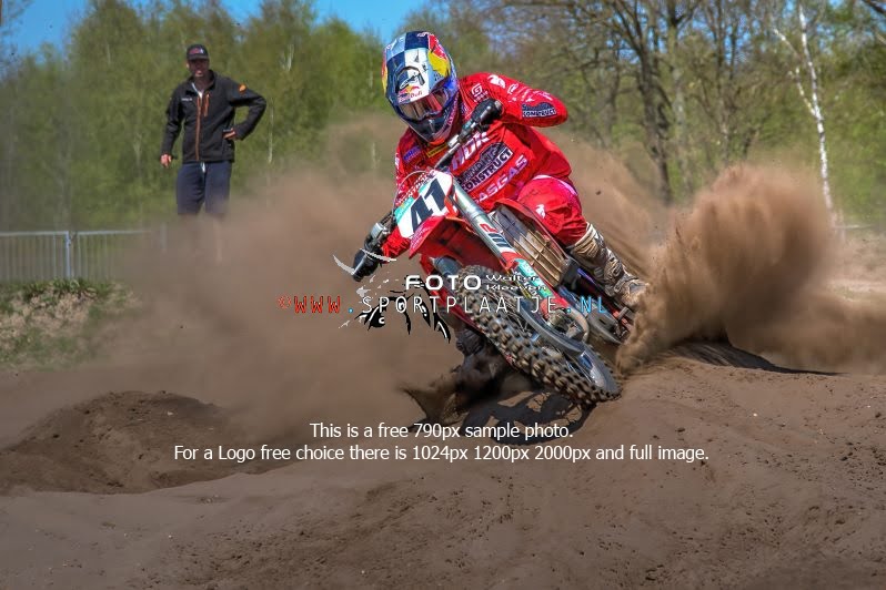 571562-105-dinsdag-27-april-2021-De-lansard-eindhoven-sportplaatje.nl_