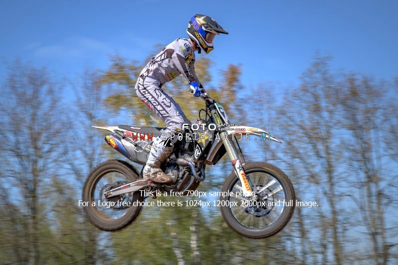 572185-75-dinsdag-27-april-2021-De-lansard-eindhoven-sportplaatje.nl-copy