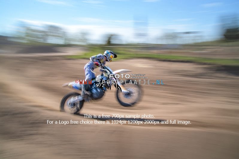 572304-24-dinsdag-27-april-2021-De-lansard-eindhoven-sportplaatje.nl-copy