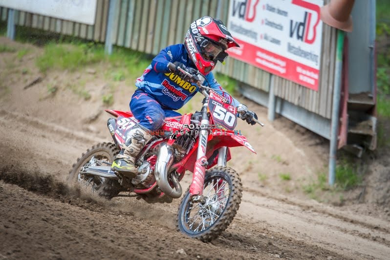 NIKON-D3S-258416-200-zondag-16-mei-2021-MCO-Oirschot-sportplaatje.nl-copy