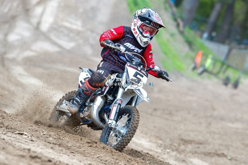 NIKON-D3S-258426-200-zondag-16-mei-2021-MCO-Oirschot-sportplaatje.nl-copy