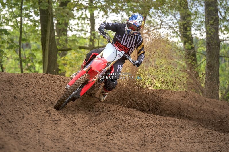 NIKON-D5-578175-145-zondag-16-mei-2021-MCO-Oirschot-sportplaatje.nl-copy