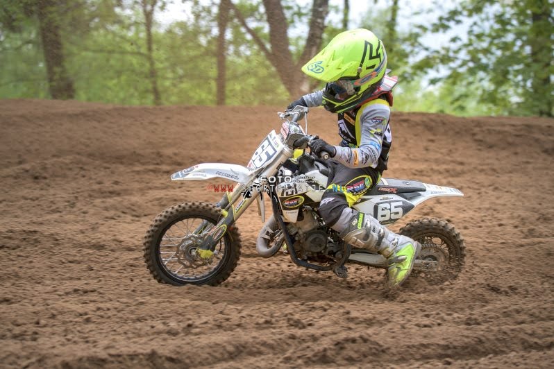 NIKON-D5-578206-85-zondag-16-mei-2021-MCO-Oirschot-sportplaatje.nl-copy
