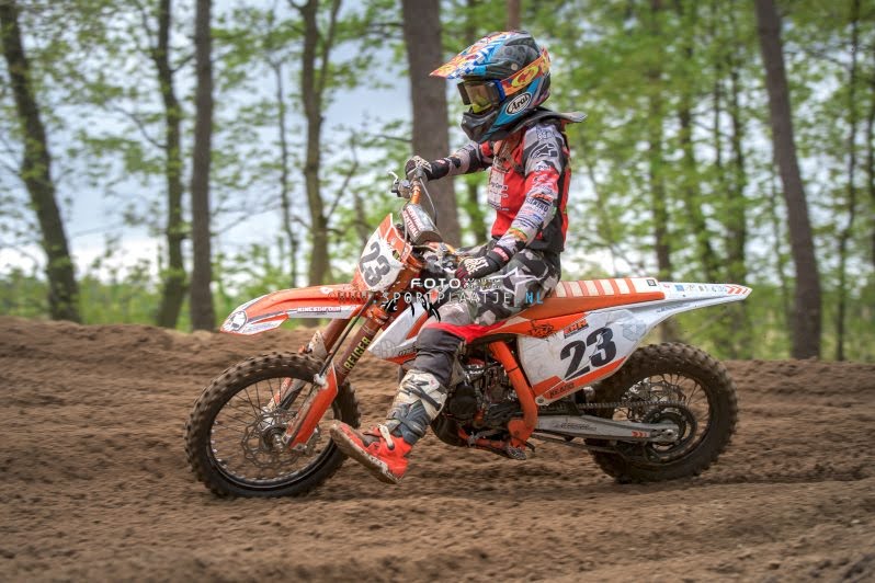 NIKON-D5-578242-90-zondag-16-mei-2021-MCO-Oirschot-sportplaatje.nl-copy
