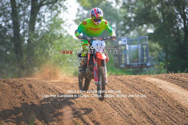 30-september-2023-zaterdag-0134-MCLidu-sportplaatje.nl_