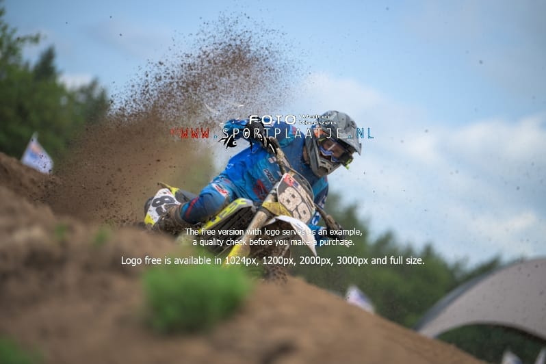 zo-15-06-2025-0117-Berghem-sportplaatje.nl_