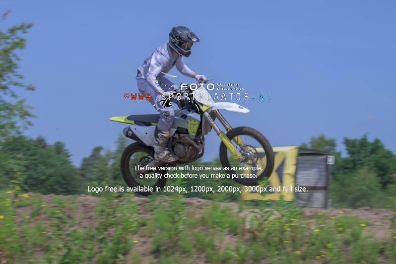 18-06-2025-403-SRMV-Berghem-sportplaatje.nl_