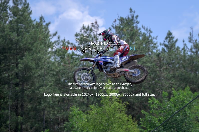 18-06-2025-427-SRMV-Berghem-sportplaatje.nl_