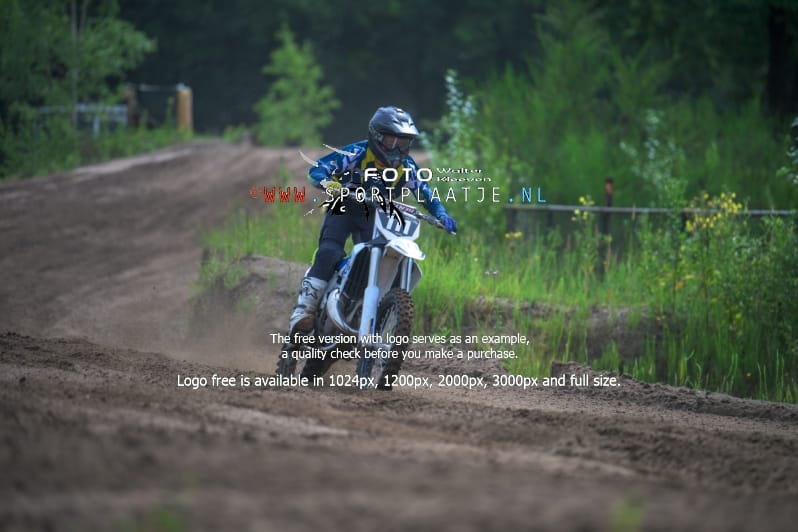 za-19-07-2025-0051-Berghem-sportplaatje.nl_