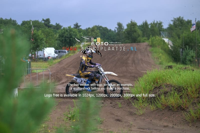 wo-23-07-2025-0004-Berghem-sportplaatje.nl_