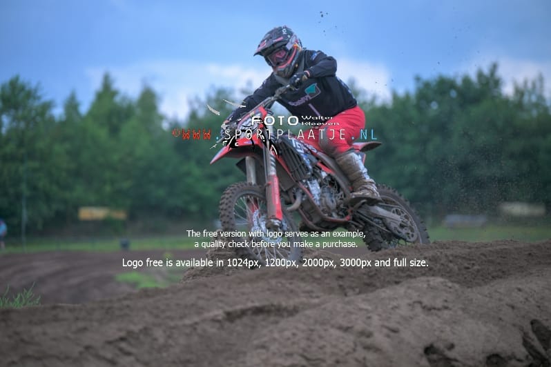 wo-23-07-2025-2992-Berghem-sportplaatje.nl_
