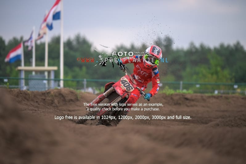 wo-23-07-2025-3136-Berghem-sportplaatje.nl_