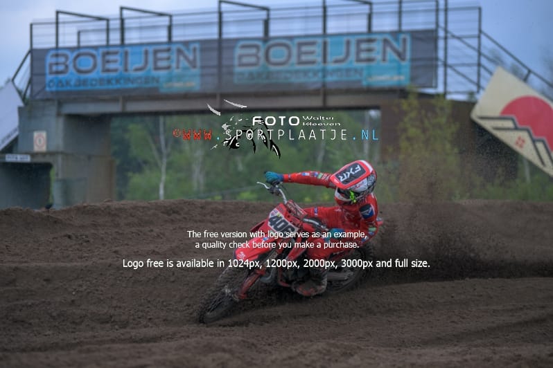 wo-23-07-2025-3216-Berghem-sportplaatje.nl_