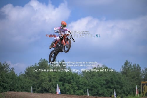 zo-10-08-2025-0082-Berghem-sportplaatje.nl_