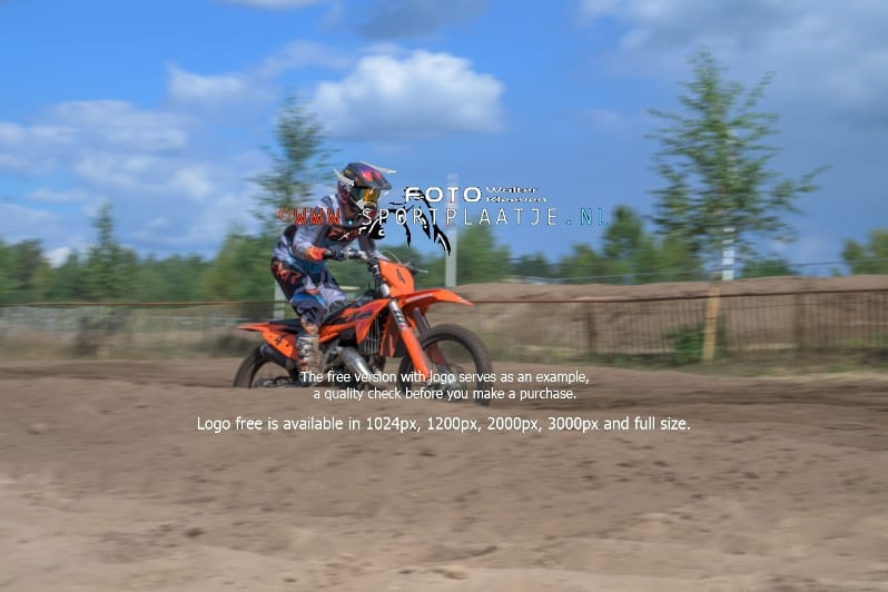 zo-24-08-2025-2622-Berghem-sportplaatje.nl_