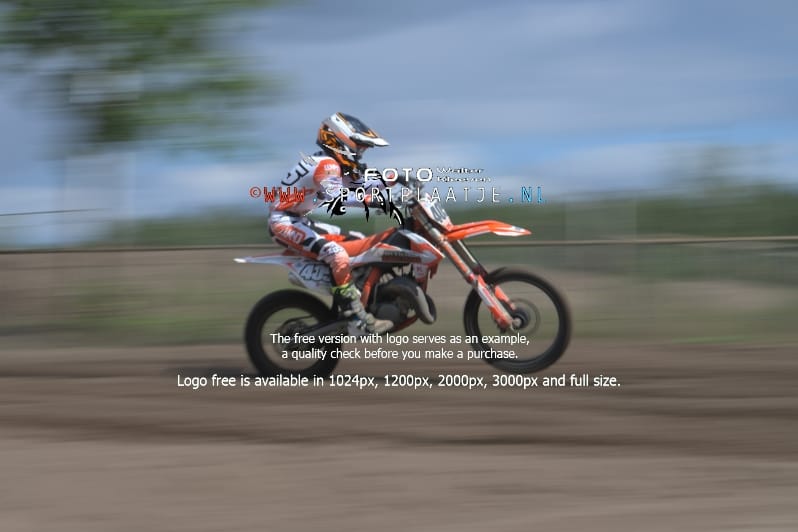 zo-24-08-2025-2679-Berghem-sportplaatje.nl_
