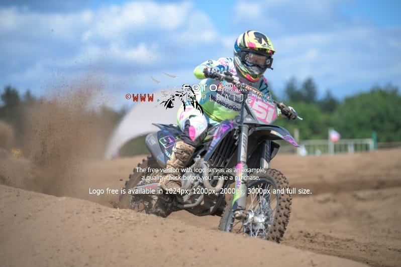 zo-24-08-2025-2722-Berghem-sportplaatje.nl_