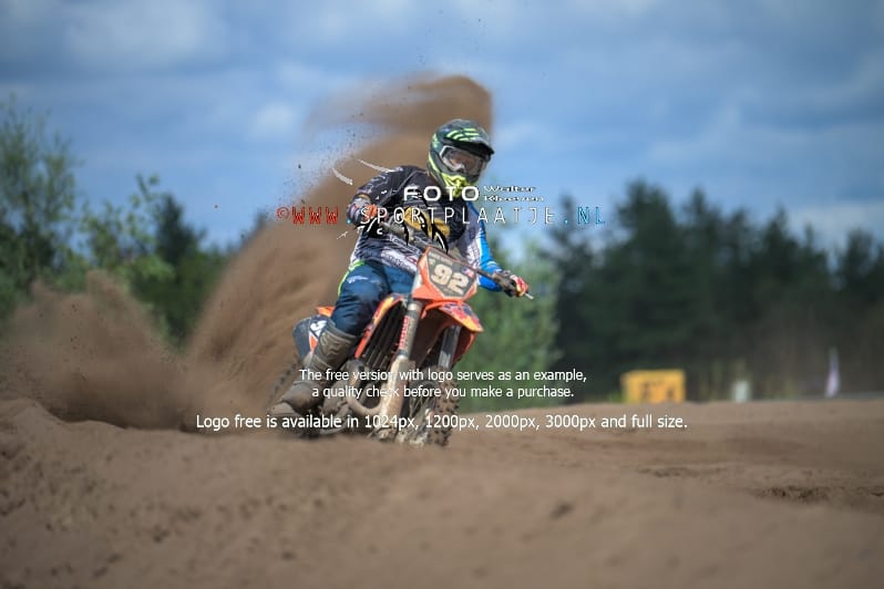 zo-24-08-2025-2739-Berghem-sportplaatje.nl_
