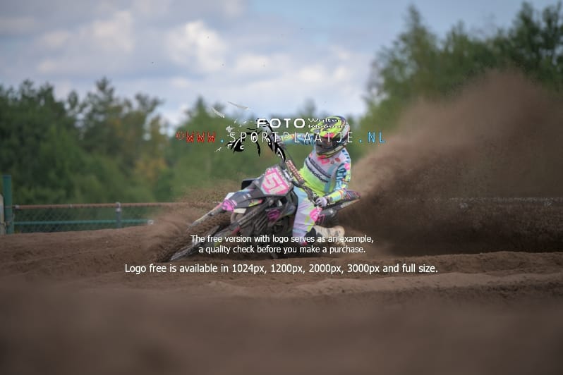 zo-24-08-2025-2823-Berghem-sportplaatje.nl_
