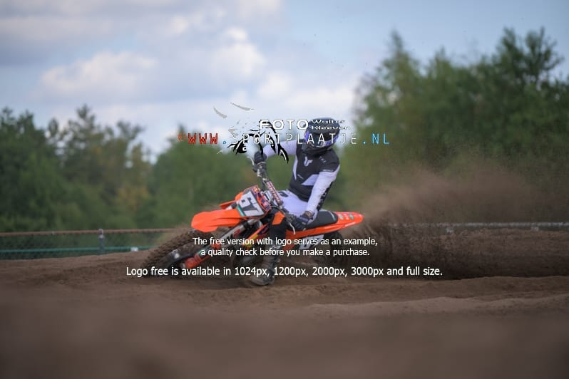 zo-24-08-2025-2873-Berghem-sportplaatje.nl_