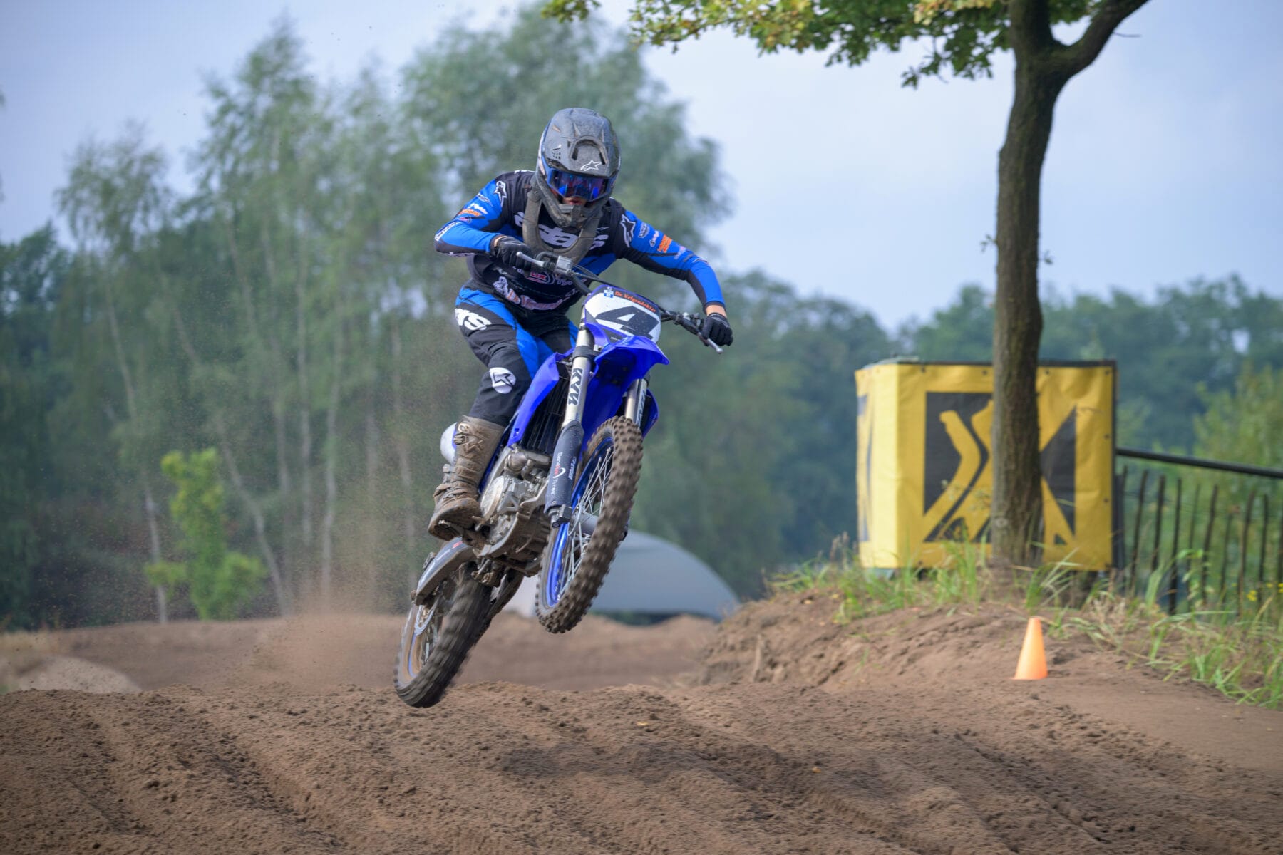 27-09-2025-0854-SRMV-Berghem-sportplaatje.nl_