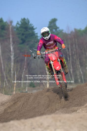 za-07-03-2026-0955-Berghem-sportplaatje.nl_